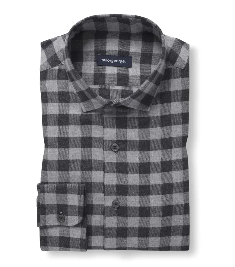 Camicia bianca in popeline facile da stirare