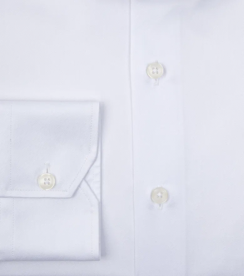 Camicia bianca in popeline facile da stirare