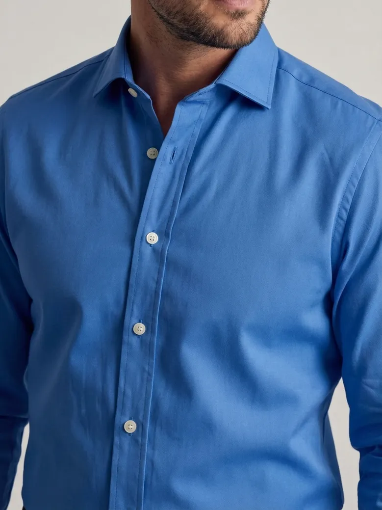 Camicia bianca in popeline facile da stirare