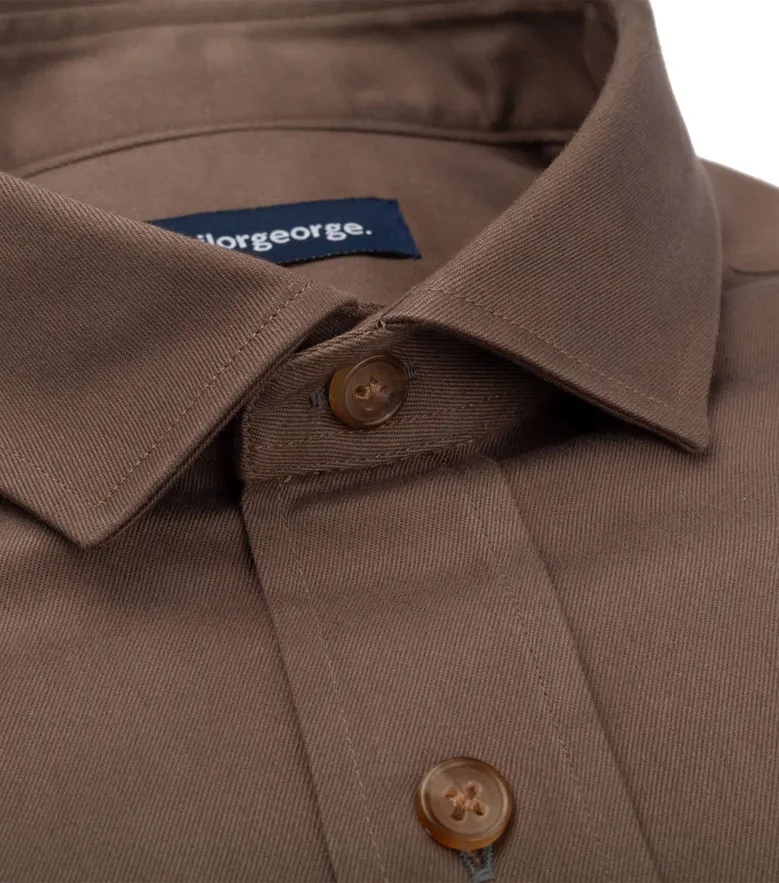 Camicia bianca in popeline facile da stirare