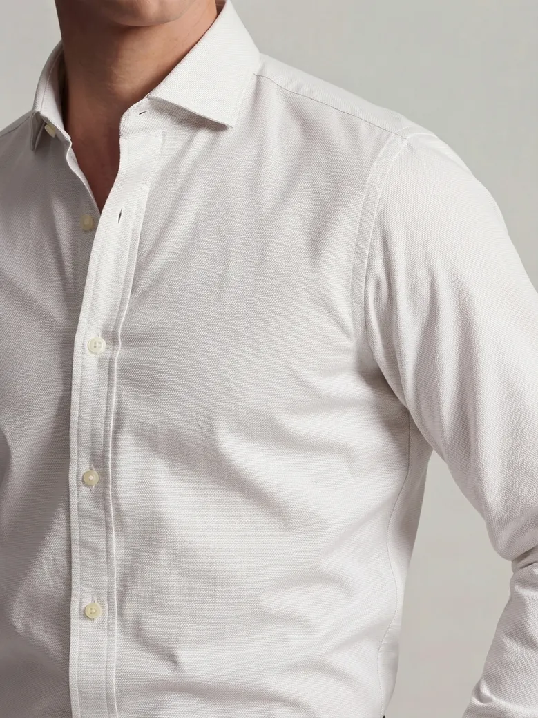 Camicia bianca in popeline facile da stirare