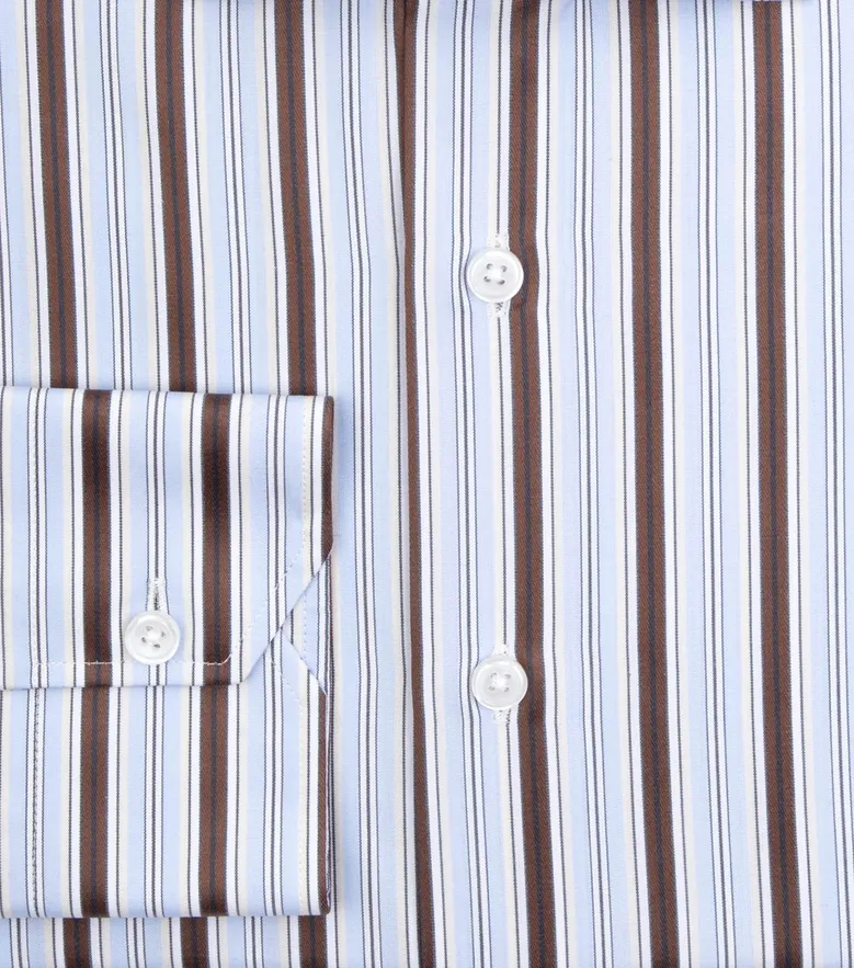 Camicia bianca in popeline facile da stirare
