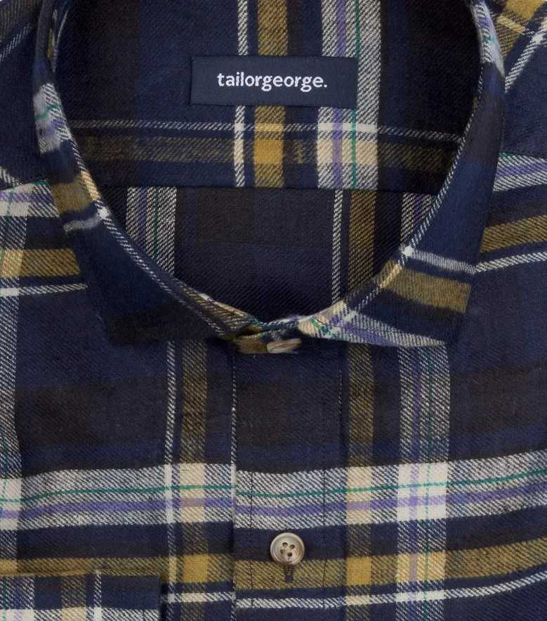 Camicia bianca in popeline facile da stirare