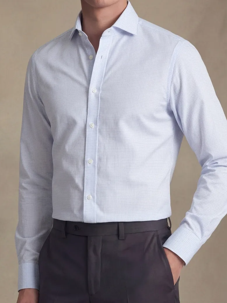 Camicia bianca in popeline facile da stirare