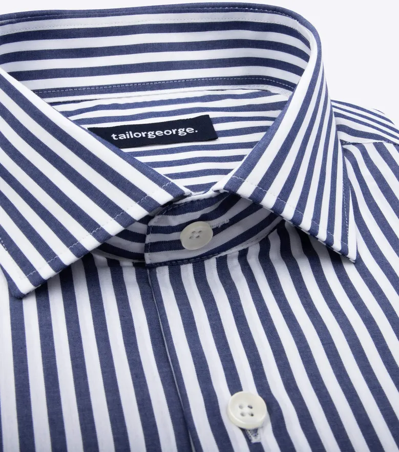Camicia bianca in popeline facile da stirare