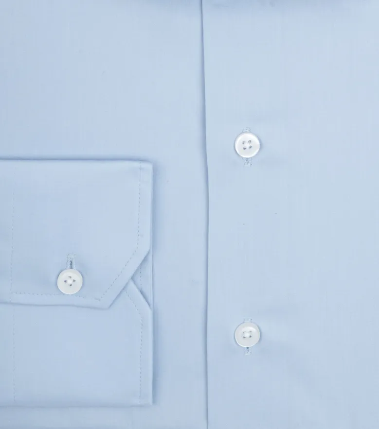 Camicia bianca in popeline facile da stirare