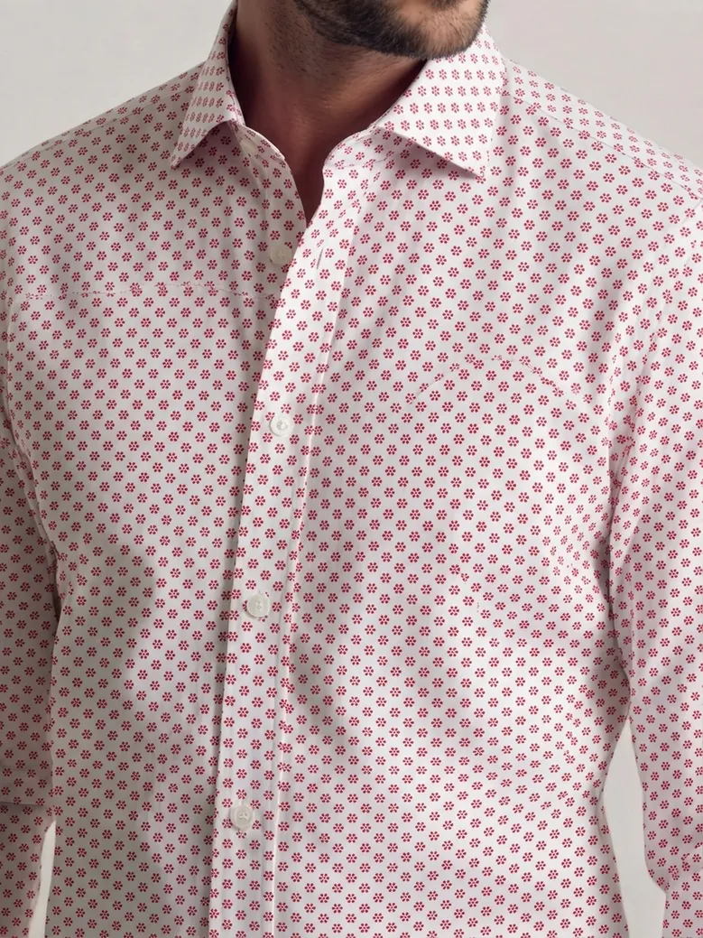 Camicia bianca in popeline facile da stirare