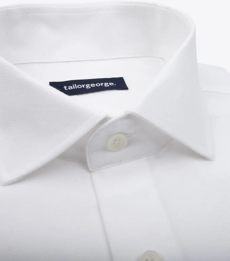 Camicia bianca in popeline facile da stirare