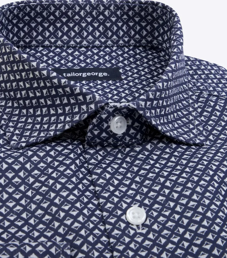 Camicia bianca in popeline facile da stirare
