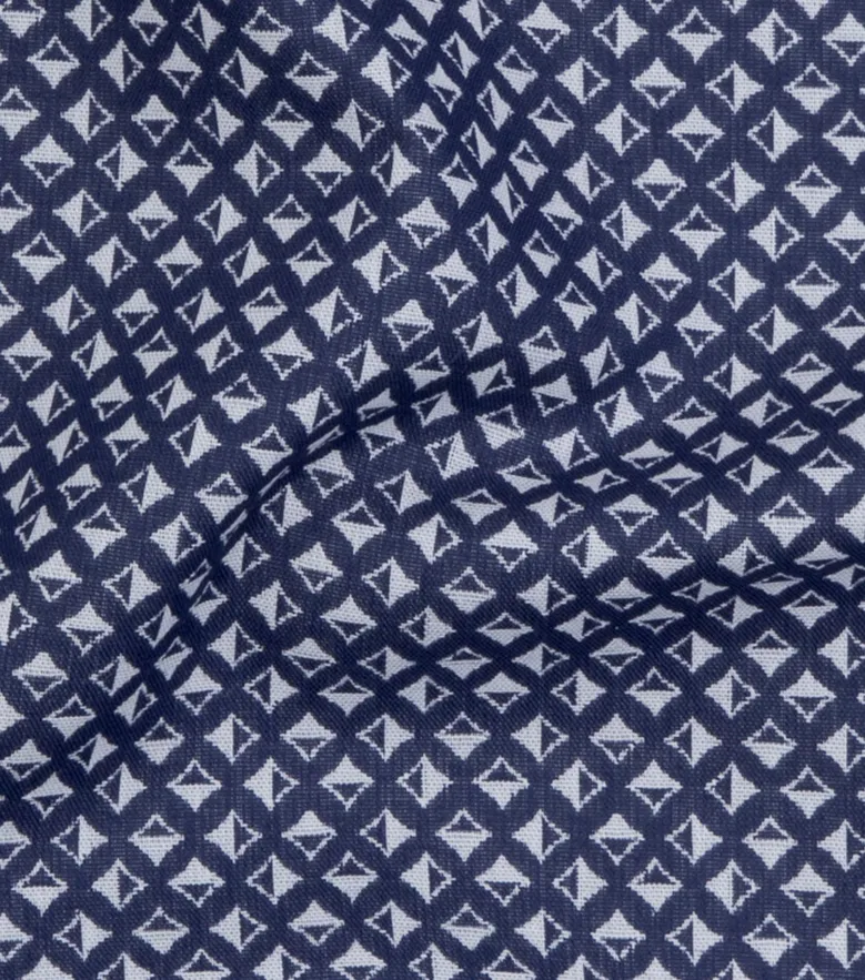 Camicia bianca in popeline facile da stirare
