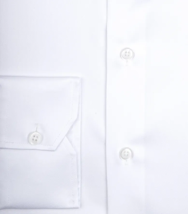 Camicia bianca in popeline facile da stirare