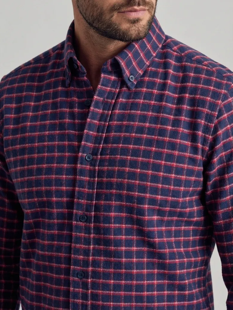 Camicia bianca in popeline facile da stirare