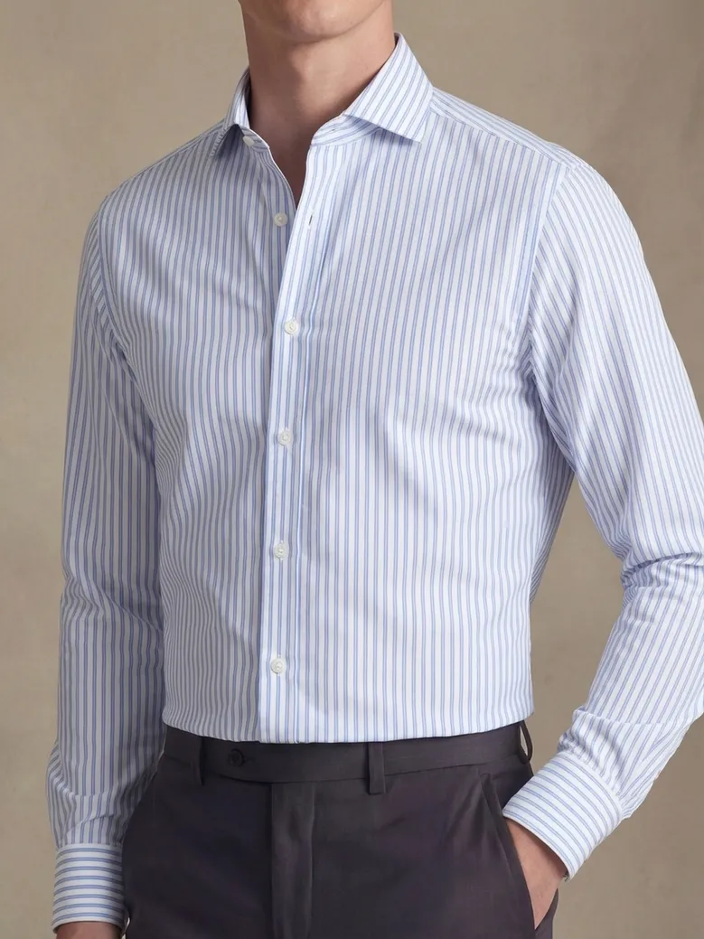 Camicia bianca in popeline facile da stirare