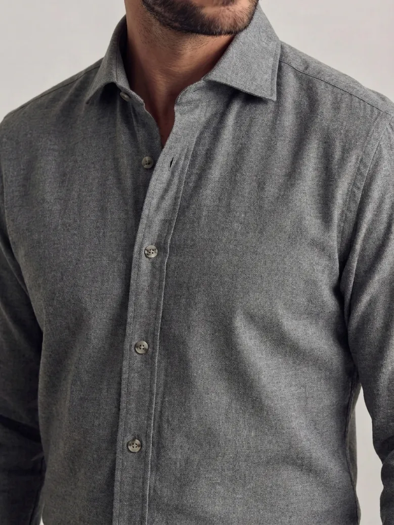 Camicia bianca in popeline facile da stirare