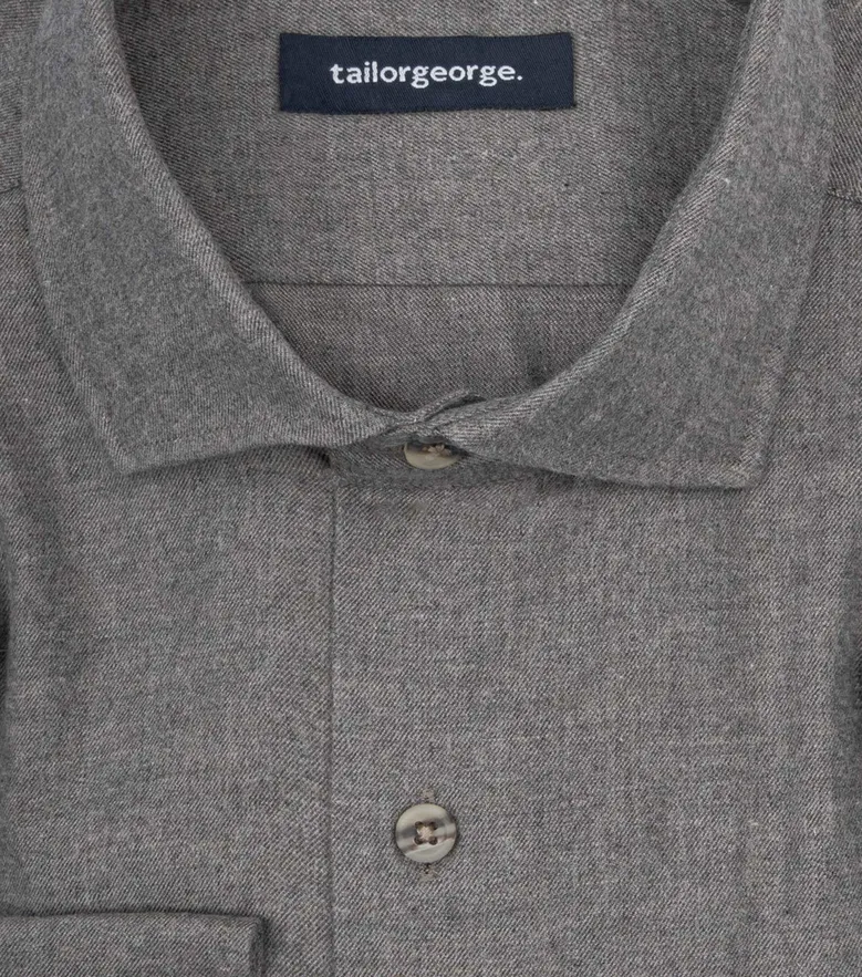 Camicia bianca in popeline facile da stirare