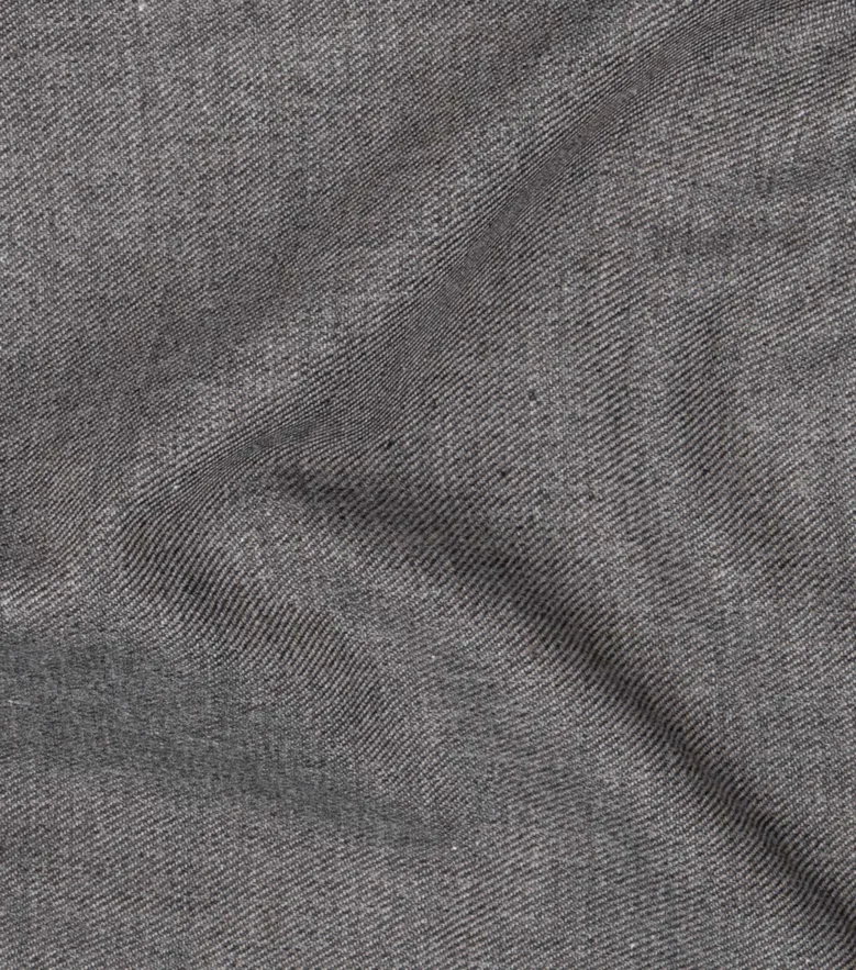 Camicia bianca in popeline facile da stirare