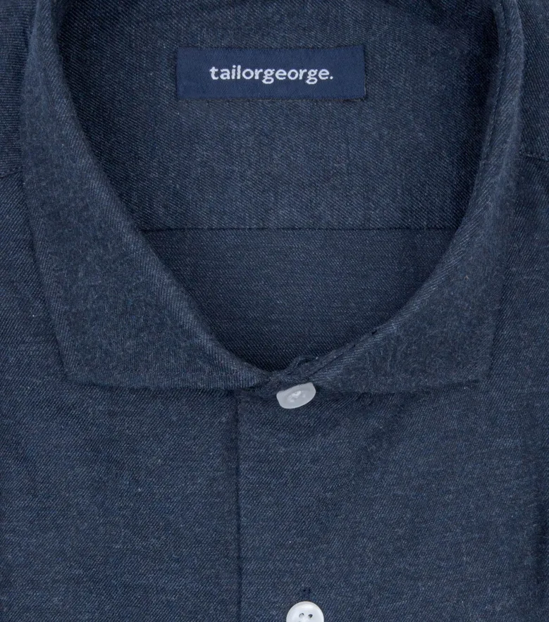 Camicia bianca in popeline facile da stirare