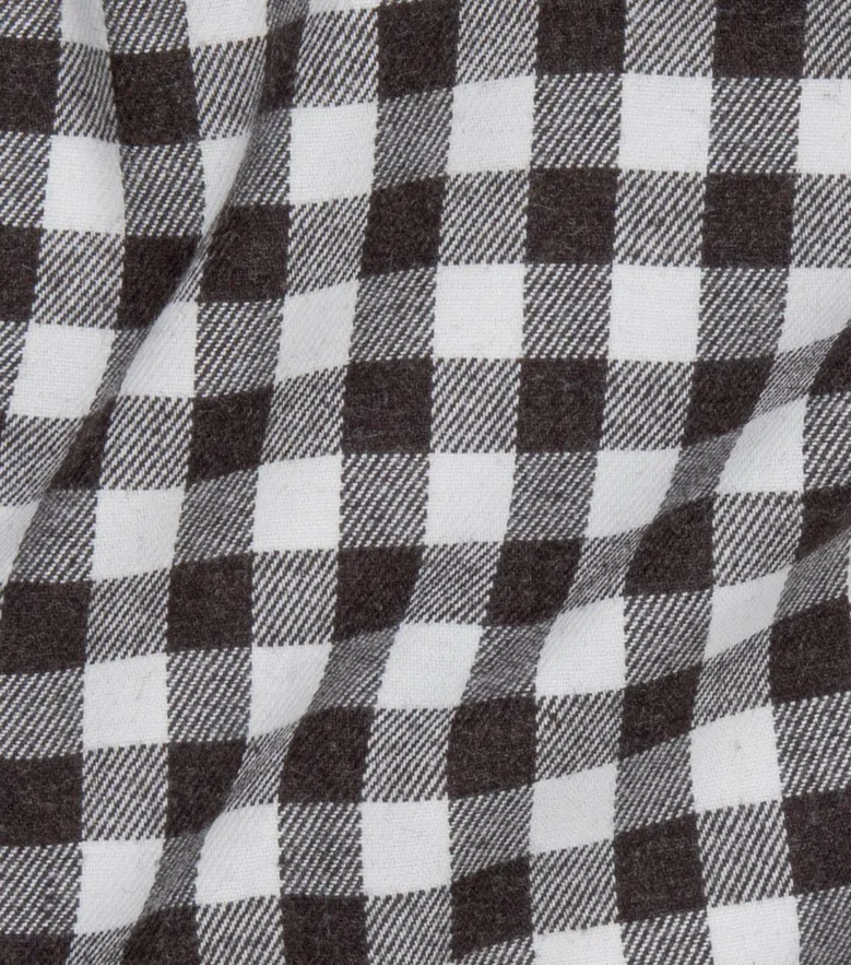 Camicia bianca in popeline facile da stirare