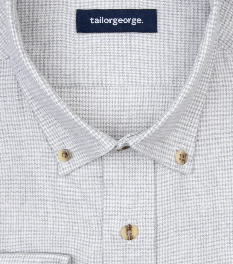 Camicia bianca in popeline facile da stirare