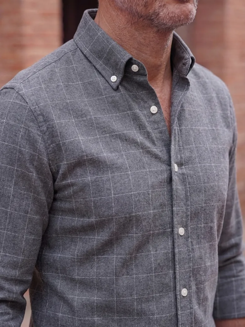 Camicia bianca in popeline facile da stirare