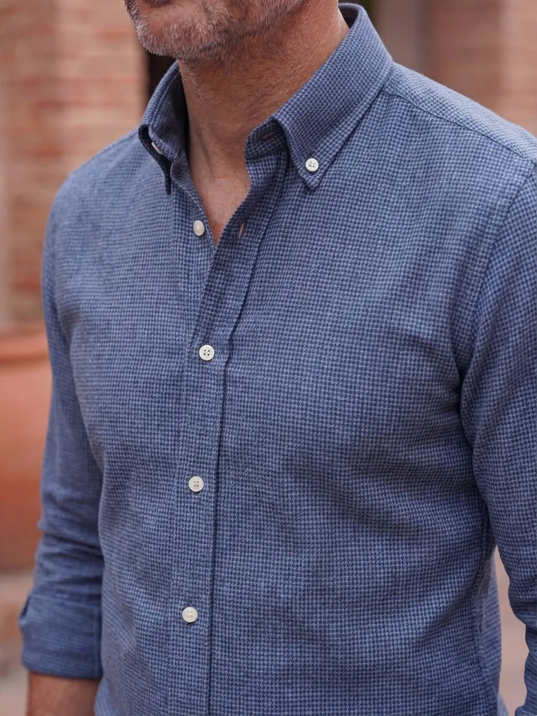 Camicia bianca in popeline facile da stirare