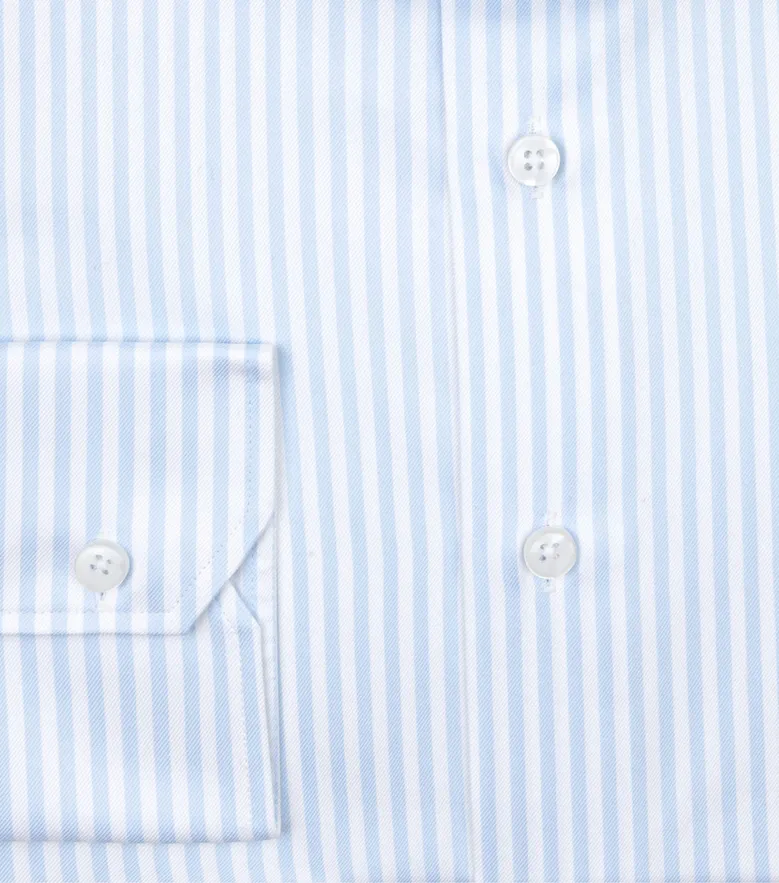 Camicia bianca in popeline facile da stirare