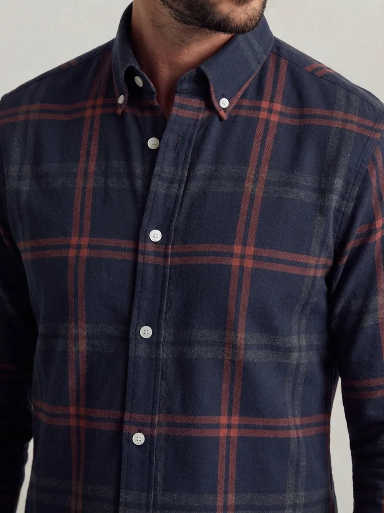 Camicia bianca in popeline facile da stirare
