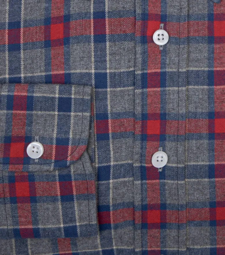 Camicia bianca in popeline facile da stirare