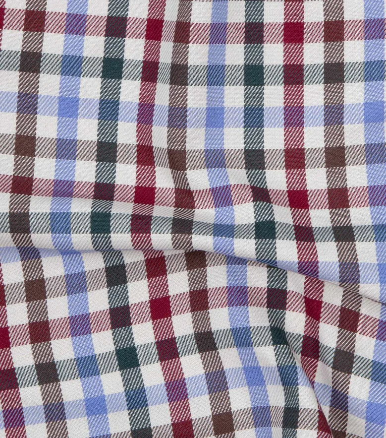 Camicia bianca in popeline facile da stirare