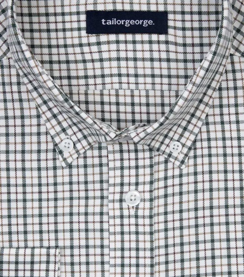 Camicia bianca in popeline facile da stirare