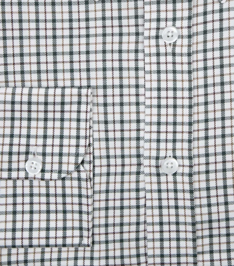 Camicia bianca in popeline facile da stirare