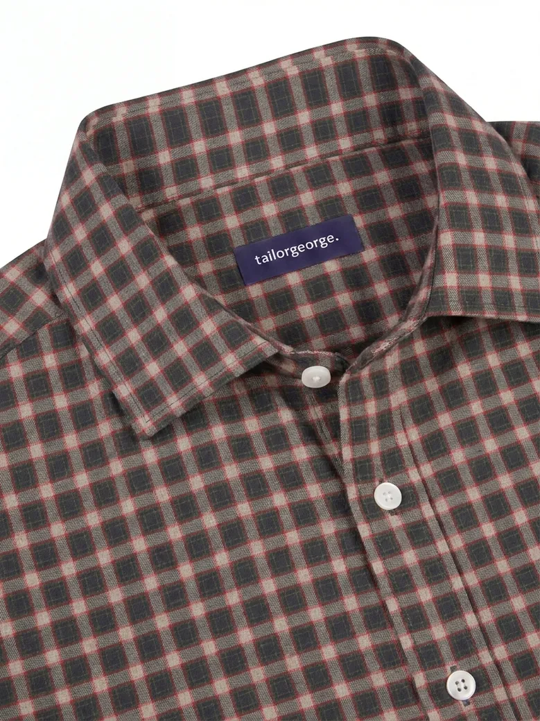 Camicia bianca in popeline facile da stirare