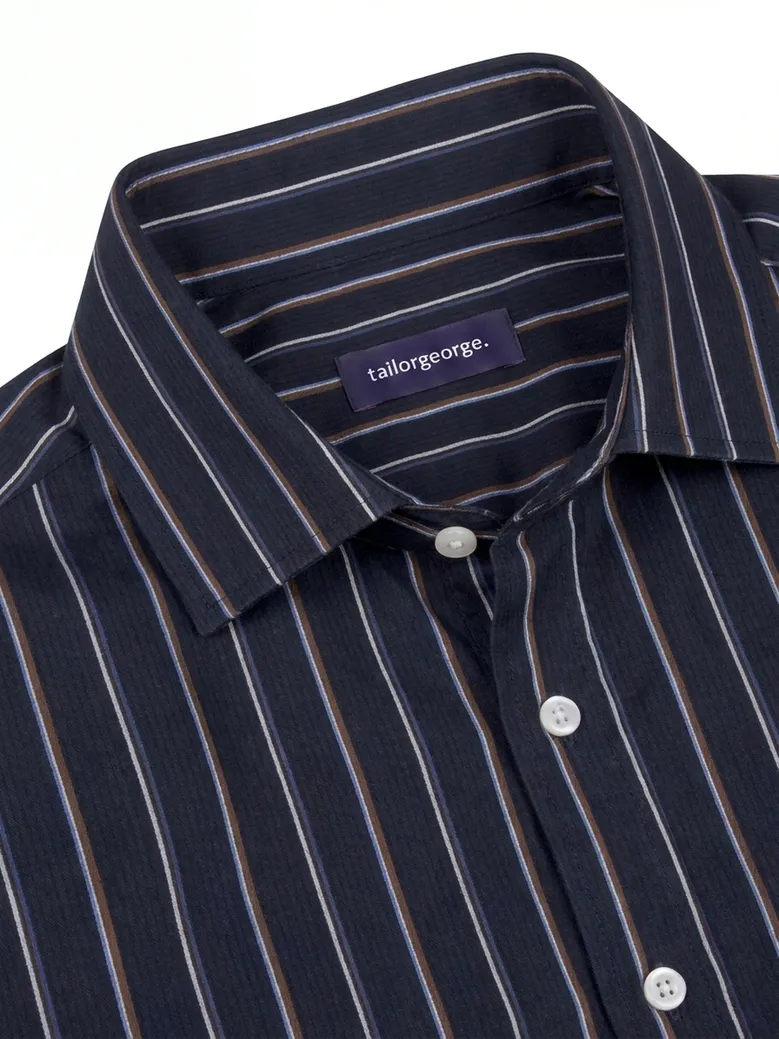 Camicia bianca in popeline facile da stirare