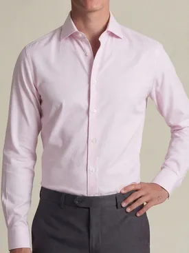 Camicia rosa pallido con puntini facili da stirare