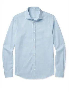 Camicia semplice azzurra facile da stirare