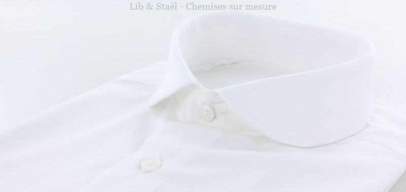 Camicia bianca in popeline facile da stirare