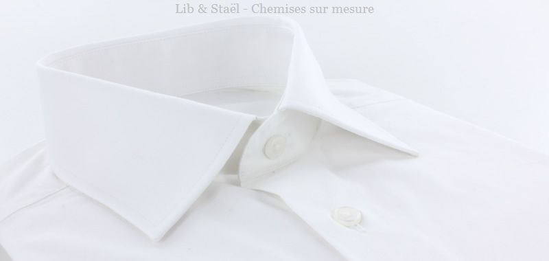 Camicia bianca in popeline facile da stirare